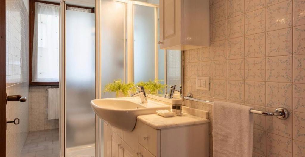 Como Diamond Apartment Lipomo 外观 照片