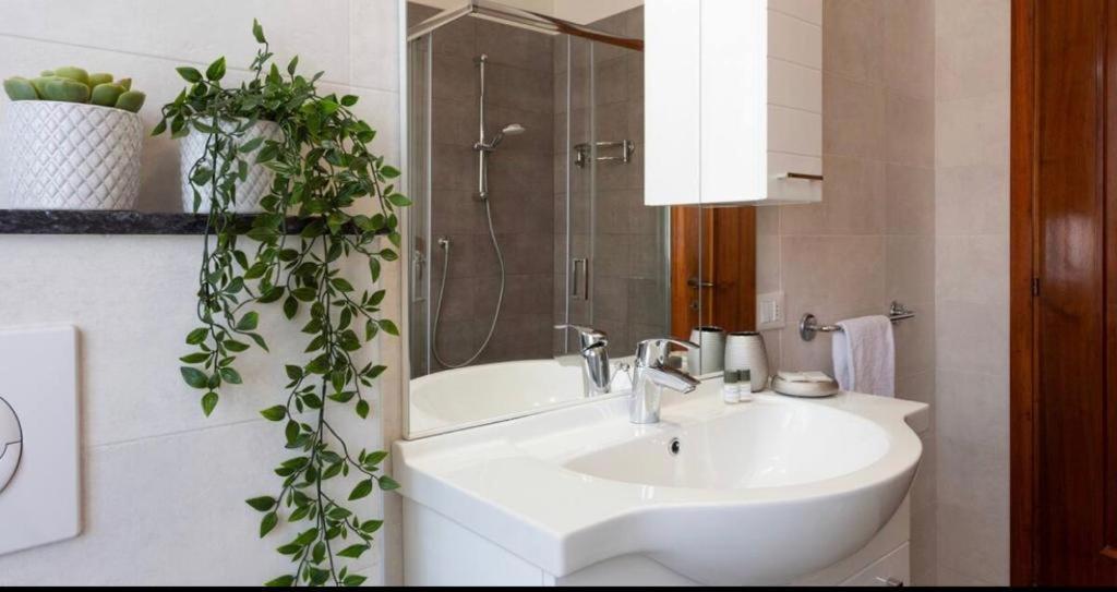 Como Diamond Apartment Lipomo 外观 照片